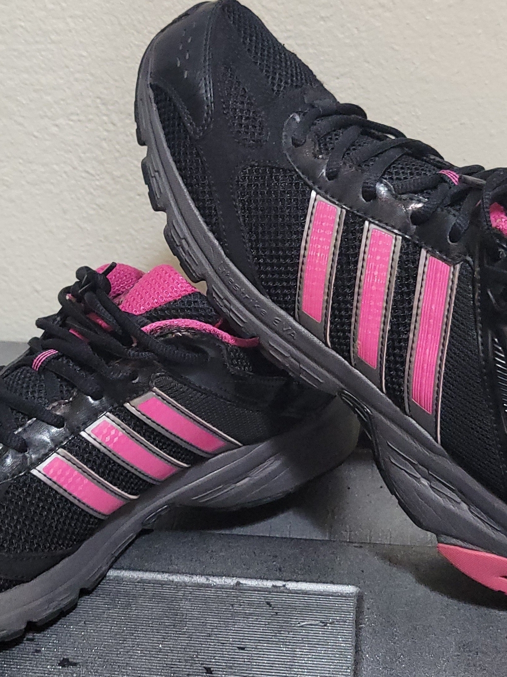 Black and Pink Women's Athletic Sneakers